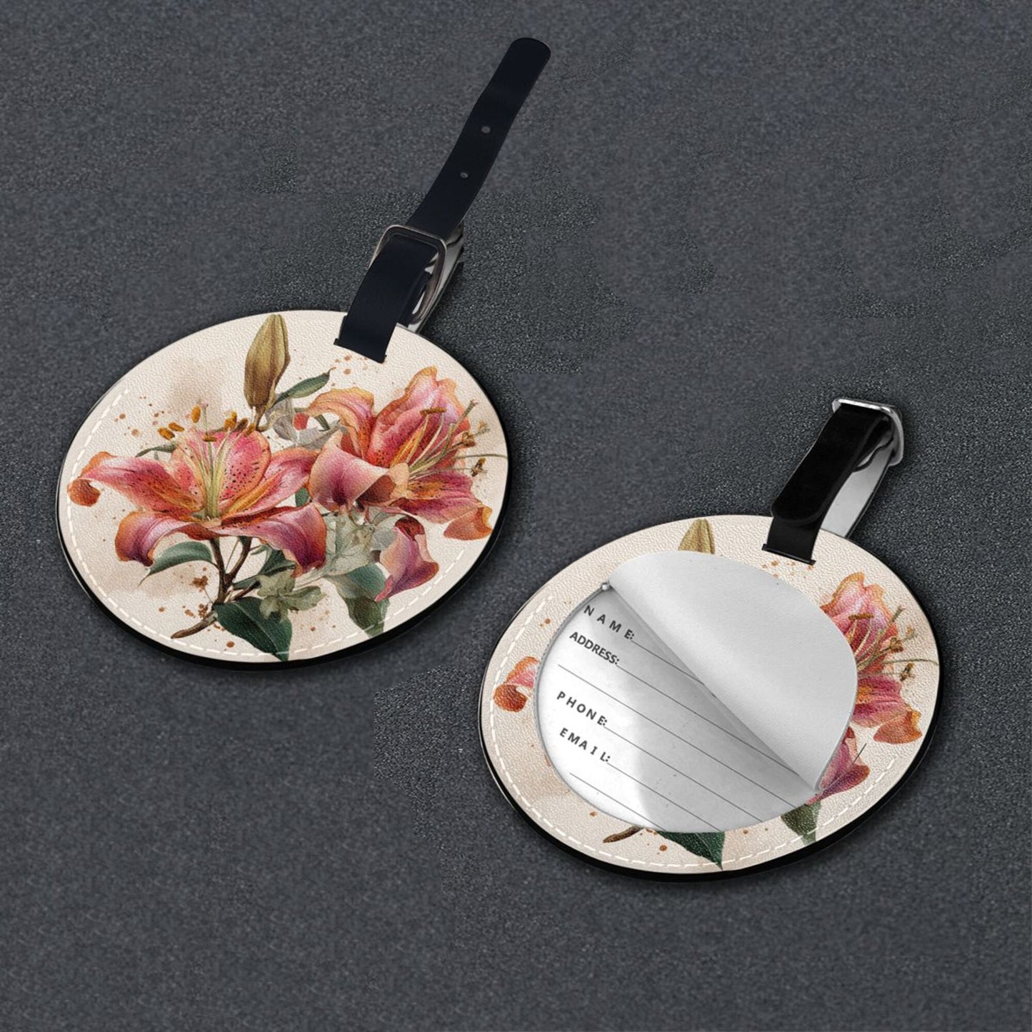 Round Leather Luggage Tag with Lily Floral Design – 3.7in/9.8cm Travel Bag Identifier
