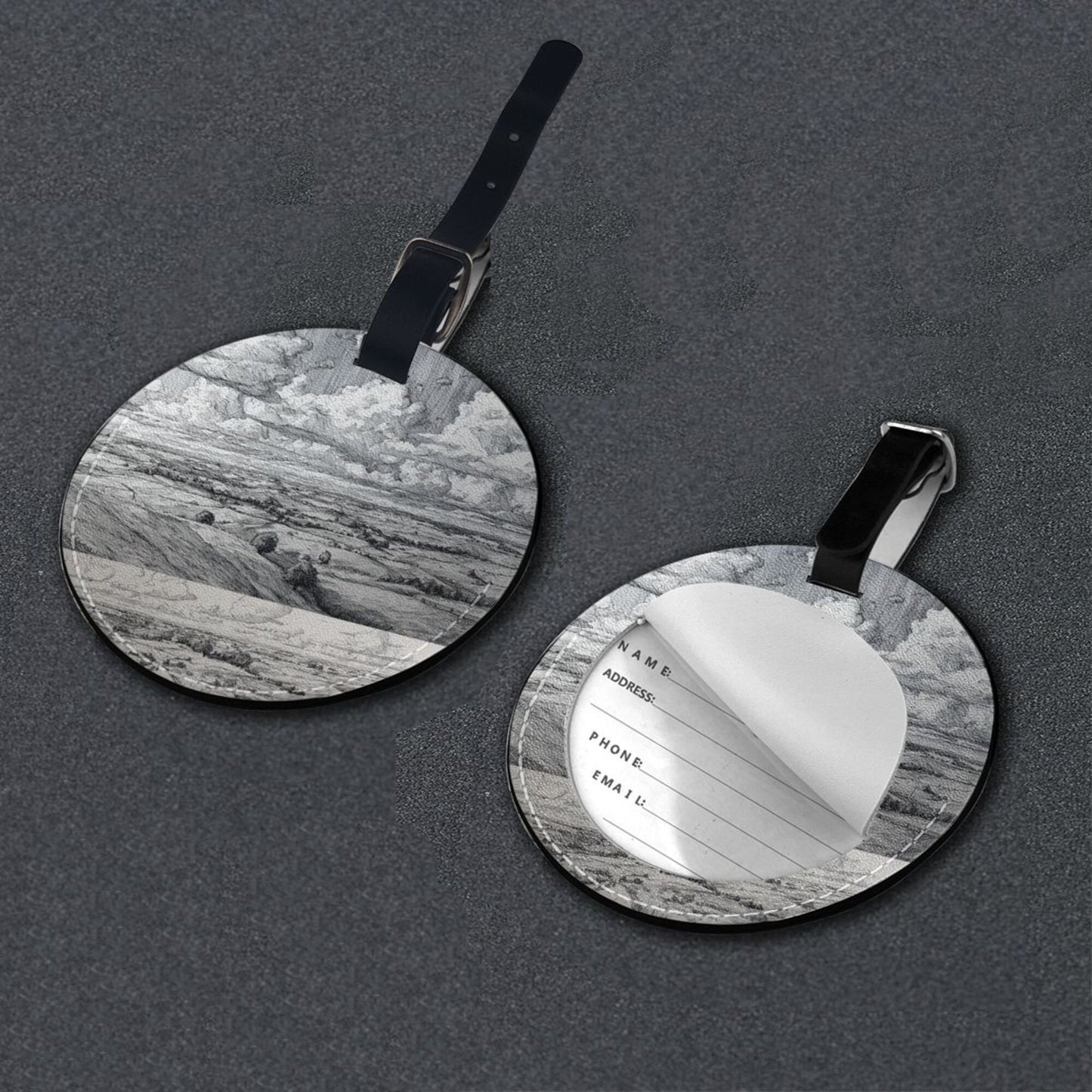 Round Leather Luggage Tag with Black & White Landscape Art Design – 3.7in/9.8cm Travel Identifier